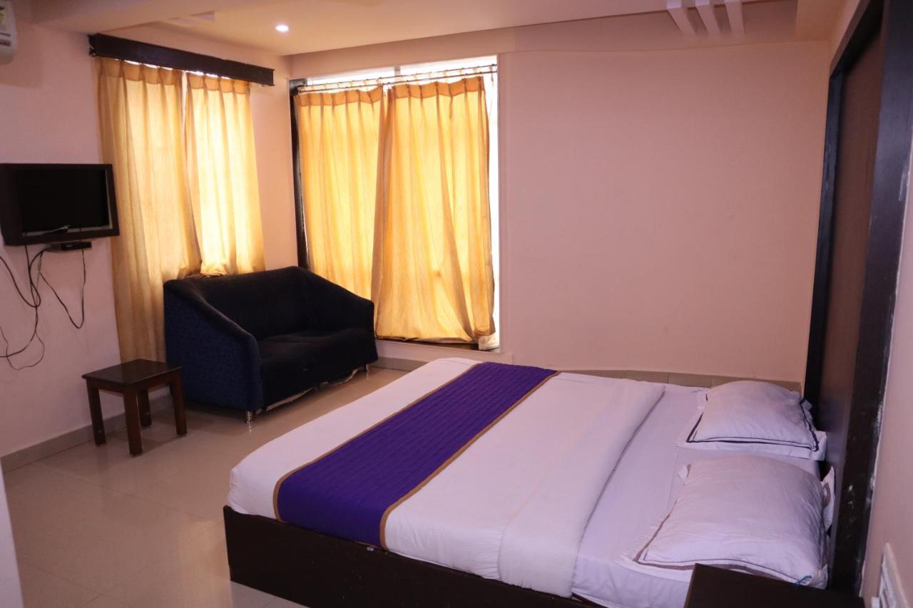 Smilestay Bns Lodge Bangalore Exterior foto